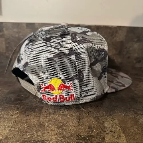 24hr Sale! New Era Red Bull Athlete Hat 