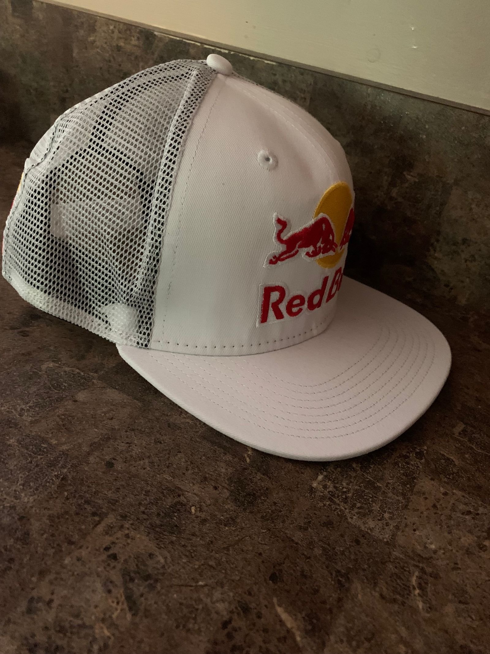 Red Bull Athletes Only Kappe
