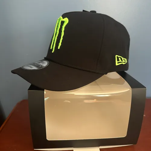 New! Monster Athlete Hat Exclusive Box New Era  SnapBack 