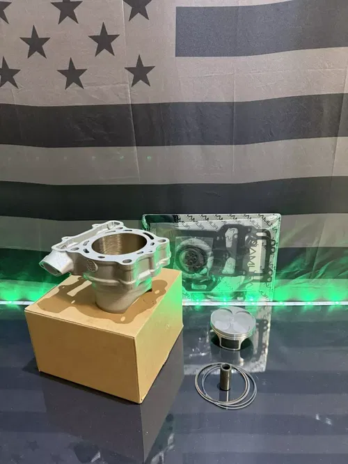 17-19 Kawasaki KX250F KX 250F - Cylinder / Piston / Gaskets