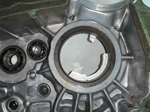 1995 Honda XR200r Left Crankcase