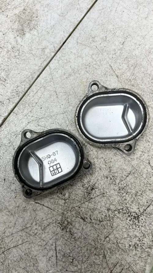 1996 Yamaha XT225 Serow Valve Adjuster Covers  3RW-11187-00-00 3RW-11186-00-00