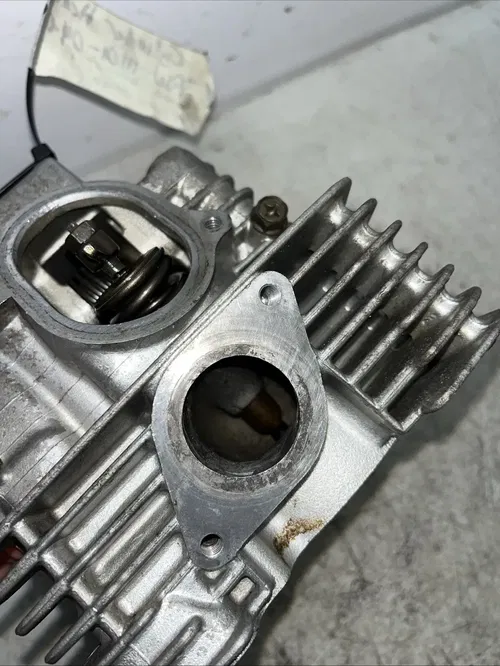 1996 Yamaha XT225 Serow Cylinder Head 3RW-11101-04-00