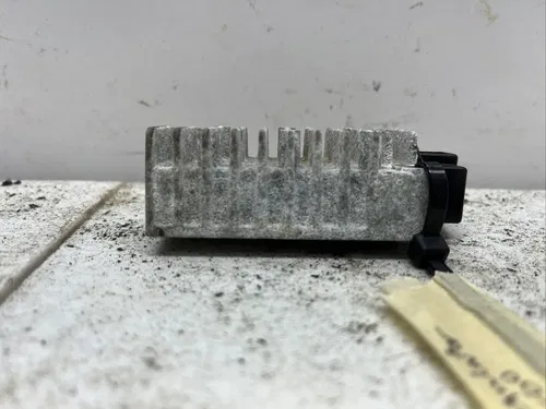 2001 Yamaha XT225 Rectifier/regulator