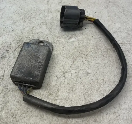 2001 Kawasaki KX250 Voltage Regulator 21066-1123