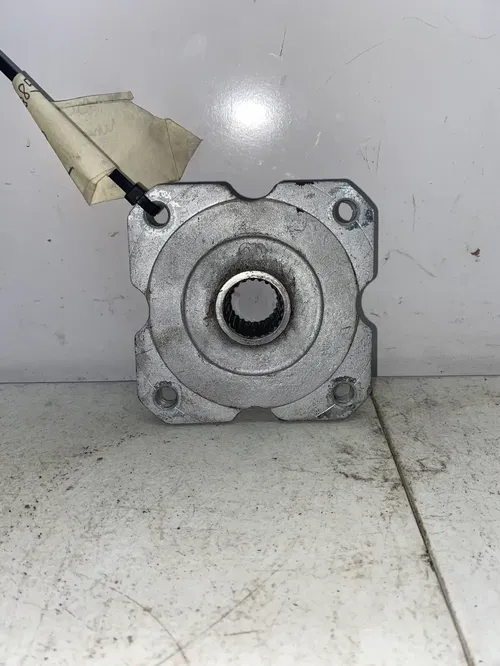 2001 Polaris Scrambler 90 ATV Rear Wheel Axle Hub 0450381-385