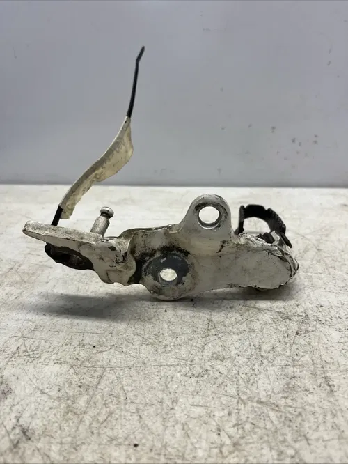 1998 Honda XR80 Lt Foot Peg And Bracket Left Step 50642-GN1-000