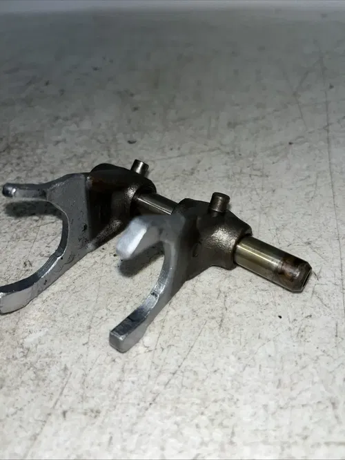 1996 Yamaha XT225 Serow Shift Forks 4JG-18512-00-00 4JG-18513-00-00 4JG-18511-00