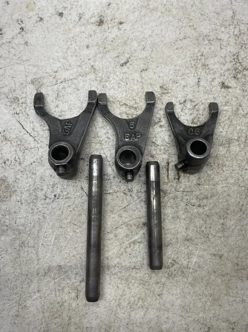 2002 YAMAHA TTR125L SHIFT SHIFTER FORKS 2D0-E8511-00-00