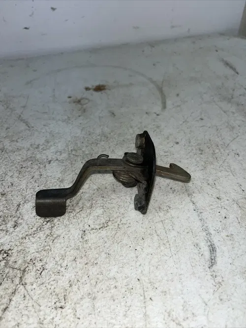 2001 Honda TRX90 Seat Latch OEM 77160-GZ4-670
