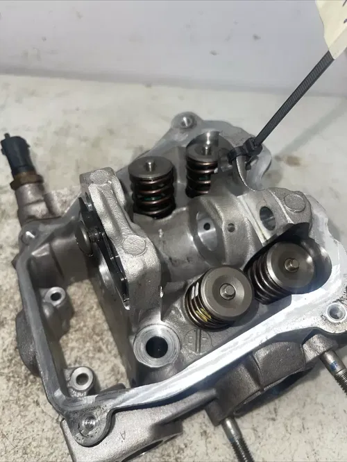 2019 CAN AM OUTLANDER 570 OEM REAR CYLINDER HEAD 420413397
