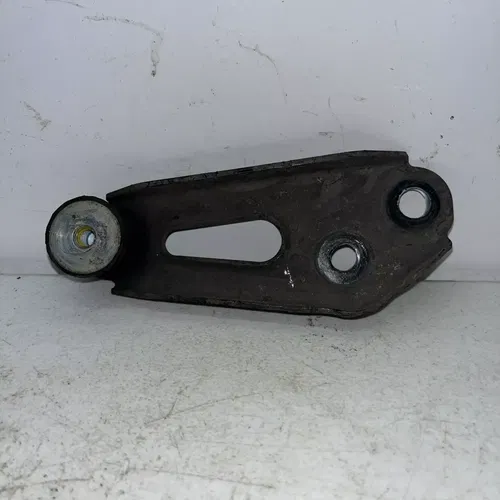 2019 Can Am Outlander 570 Engine Mount Upper With Rubber Isolator