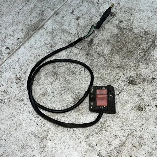 2001 HONDA TRX90 ENGINE STOP ON OFF SWITCH BUTTON OEM 35300-HF7-000