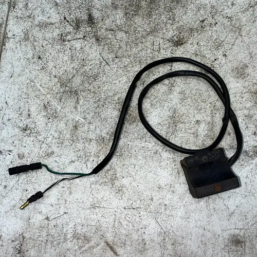 2001 HONDA TRX90 ENGINE STOP ON OFF SWITCH BUTTON OEM 35300-HF7-000