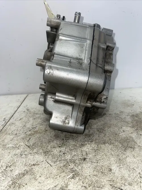2007 SUZUKI DRZ125L OEM ENGINE CASE  MOTOR CRANKCASE