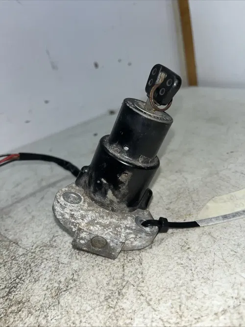 1996 Yamaha XT225 Main Switch Steering Lock 2HV-82501-00-00