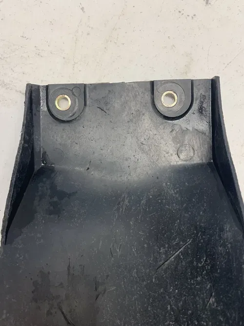 2001 Yamaha TTR125 Mud Flap