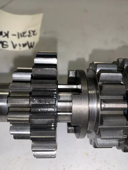 1983 Honda Cr250r Transmission Main Shaft 23211-KA4-700