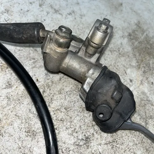 2001 RM250 Front Brake Master Cylinder Caliper Hose Braking 59600-36E11