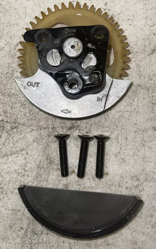 2004 Yamaha TTR225 Oil Pump 5H0-13300-02-00