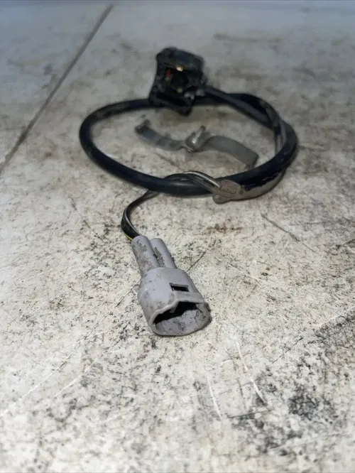 2007 SUZUKI DRZ125L OEM ENGINE STOP SWITCH 37820-08G00