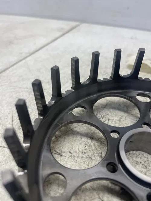 2016 KTM 350sxf OEM CLUTCH BASKET  7923230173