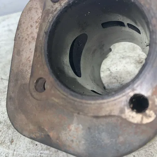 2001 POLARIS SCRAMBLER 90 OEM ENGINE CYLINDER PISTON BLOCK JUG BARREL 0450007