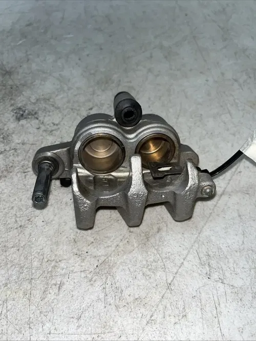2025 Honda CRF250R Front Brake Caliper Assy OEM 45150-K95-AG1