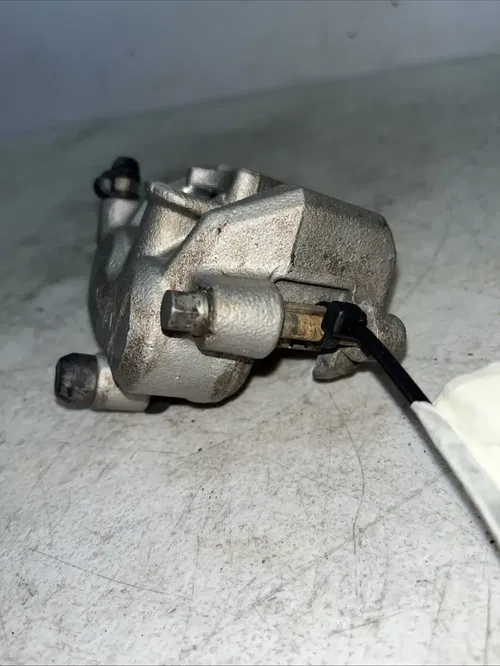 2025 Honda CRF250R Front Brake Caliper Assy OEM 45150-K95-AG1