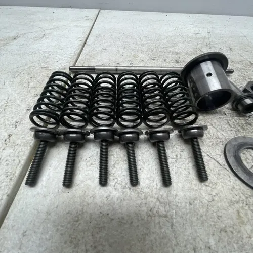 2004 SUZUKI DRZ400E OEM CLUTCH HARDWARE 23110-29F00