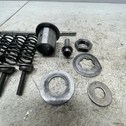 2004 SUZUKI DRZ400E OEM CLUTCH HARDWARE 23110-29F00