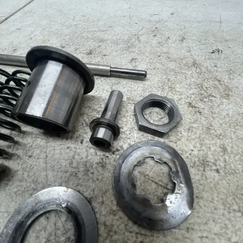 2004 SUZUKI DRZ400E OEM CLUTCH HARDWARE 23110-29F00
