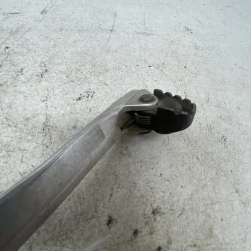 2004 SUZUKI DRZ400E REAR BRAKE PEDAL 43120-29F00