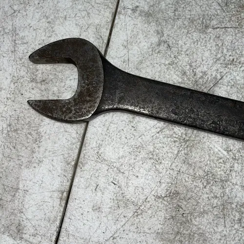 SNAP ON GOEX40 1-1/4"  COMBINATION WRENCH PAT 3273430 USA