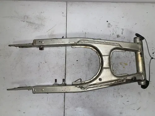 1998 Honda XR200R Swing Arm 52100-KT0-870