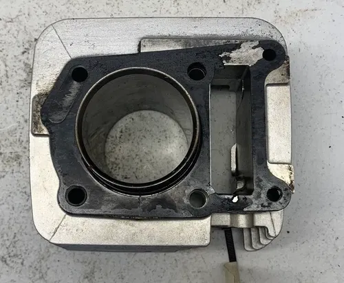2001 Yamaha TTR125 Cylinder 5HH-E1310-10-C0