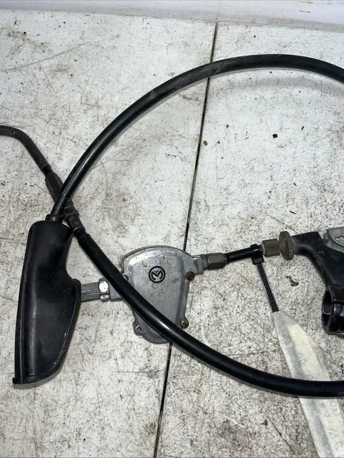 1996 Yamaha XT225 Clutch Perch Lever Handle Cable 23X-83912-02-00