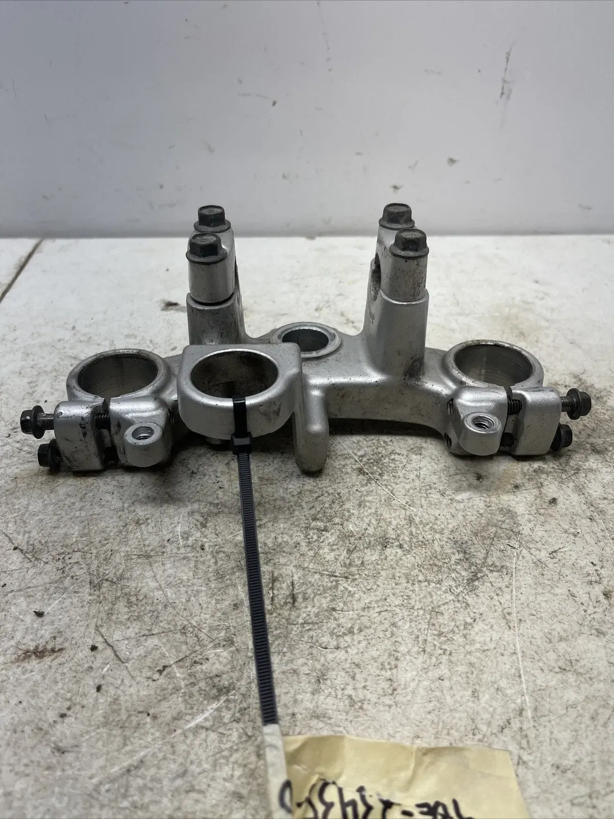 2001 YAMAHA XT225 Top Triple Clamp  4BE-23435-10-00