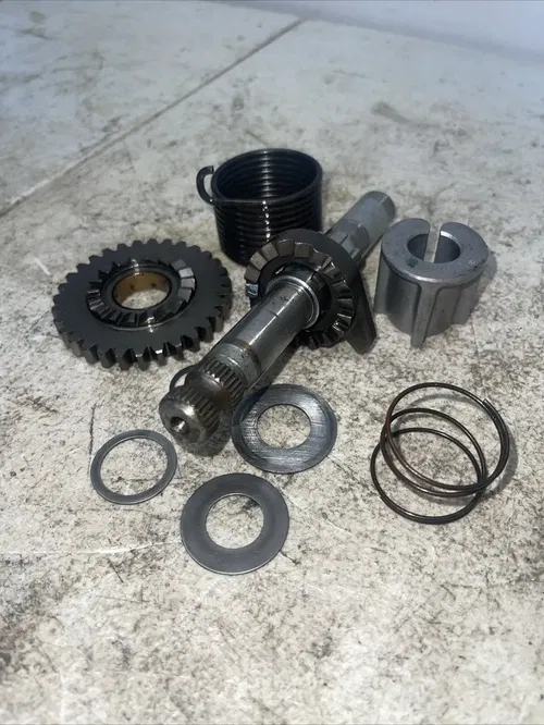 2007 SUZUKI DRZ125L OEM KICK STARTER GEAR SHAFT SPRING ASSMEBLY 26211-05203