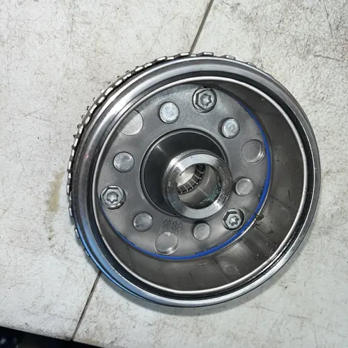 2019 CAN-AM OUTLANDER 570XT  Flywheel and Starter Clutch 420686276
