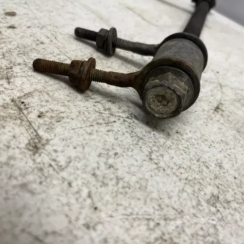 1996 YAMAHA PW80 PW 80 REAR WHEEL AXLE OEM 367-25381-01-00