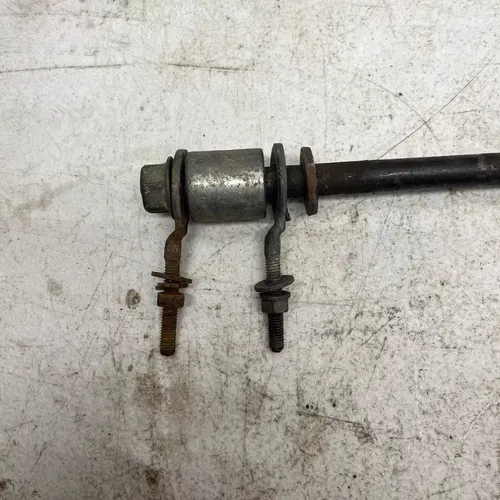 1996 YAMAHA PW80 PW 80 REAR WHEEL AXLE OEM 367-25381-01-00