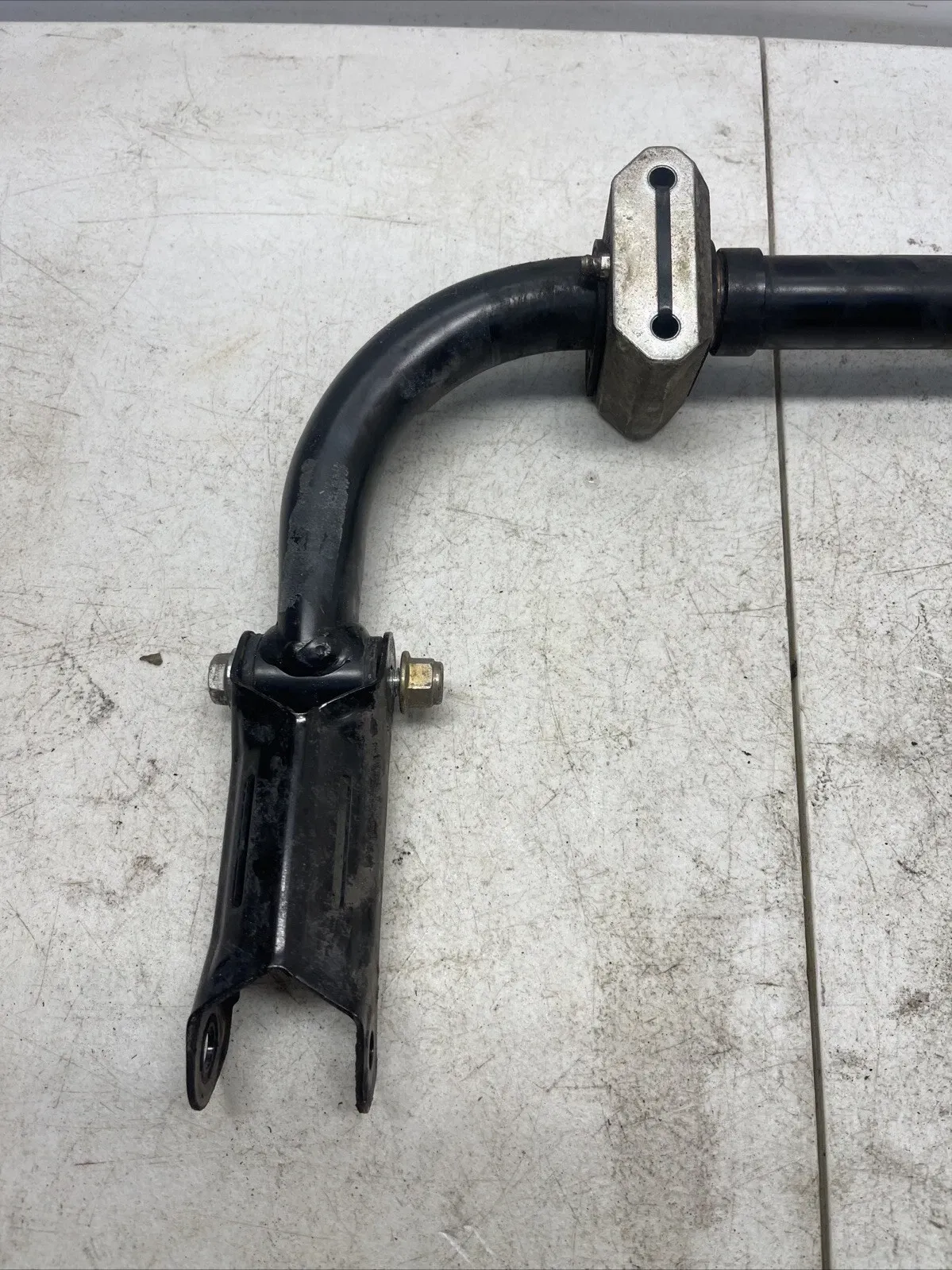 2019 CAN AM OUTLANDER 570XT OEM SWAY BAR BUSHINGS 706001678