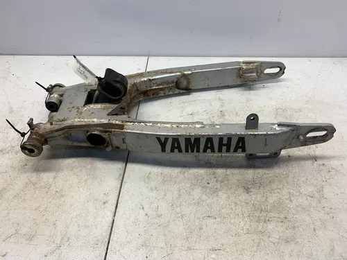 2004 Yamaha ttr225 Swing Arm 4VW-F2110-10-35