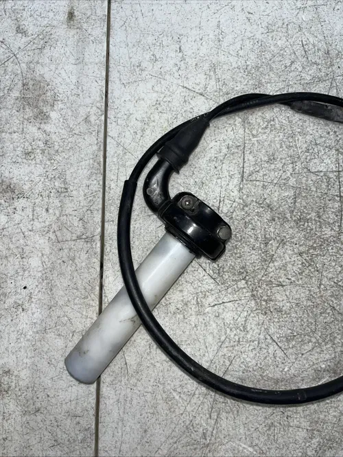 1996 Yamaha XT225 Throttle Cable Guide Tube 26311-20-00