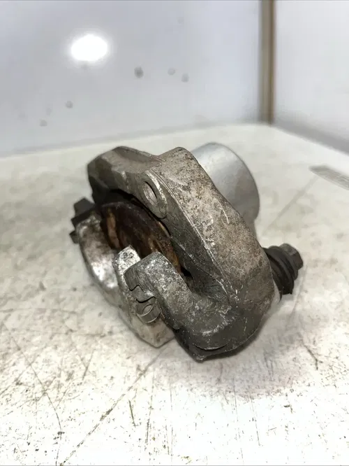 1996 Yamaha XT225 Front Brake Caliper Assy Left  2580T-11-00