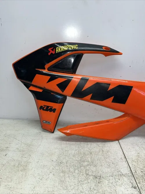 2016 KTM 350Sxf Radiator Shrouds Tank Cover Spoiler Kit 79008054000EBB