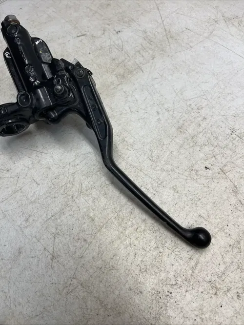 2019 Can-Am Outlander 570XT Brake Master Cylinder Left 705601430