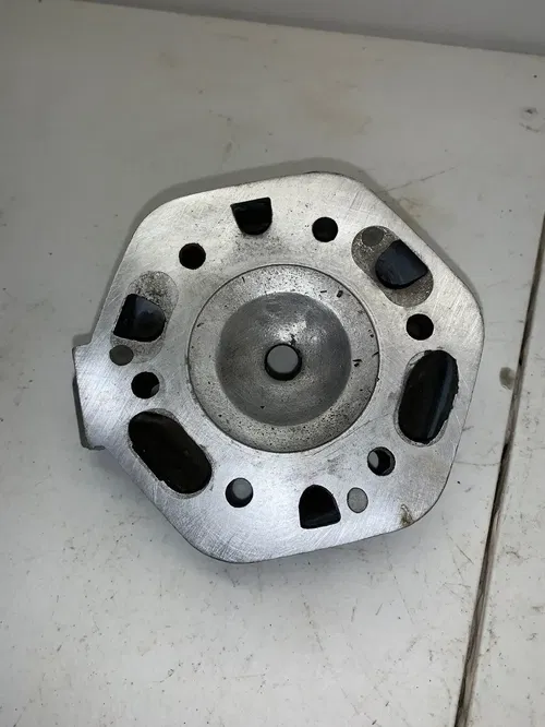 1981 Honda CR250 Cylinder Head 12200-KA4-000