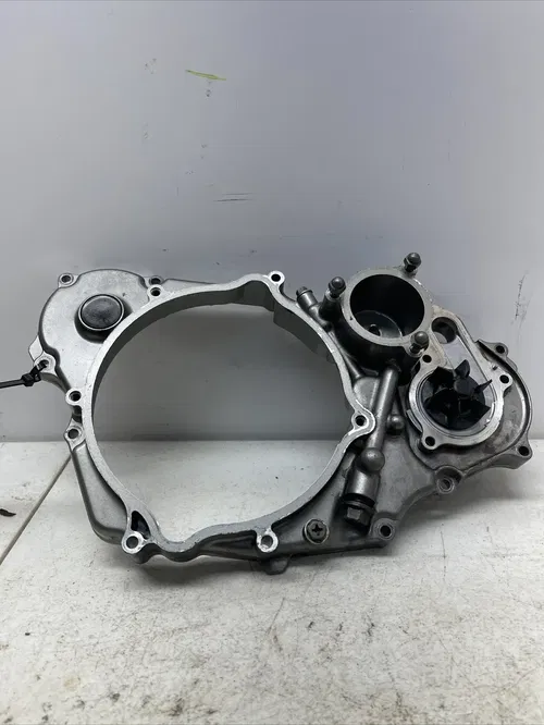2004 SUZUKI DRZ400E OEM INNER CLUTCH COVER CASE COVER 11341-29F50